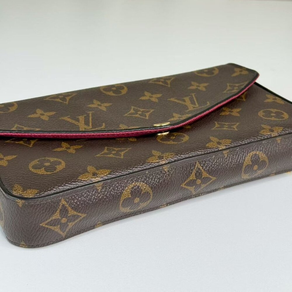 Louis Vuitton Monogram Canvas Felicie Shoulder Bag Crossbody with Gold Chains - Picture 5 of 9